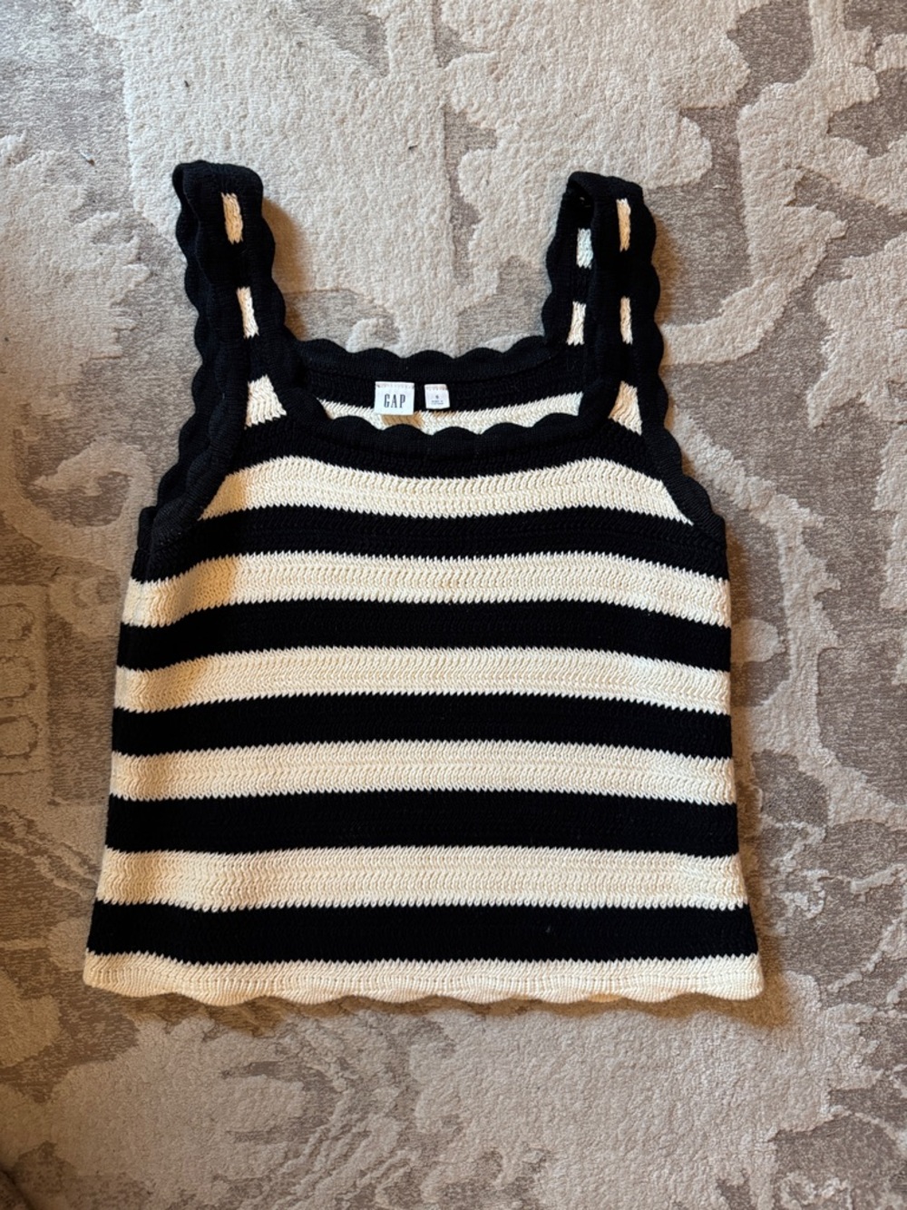 GAP Black & Cream Striped Scallop-Edge Knit Tank